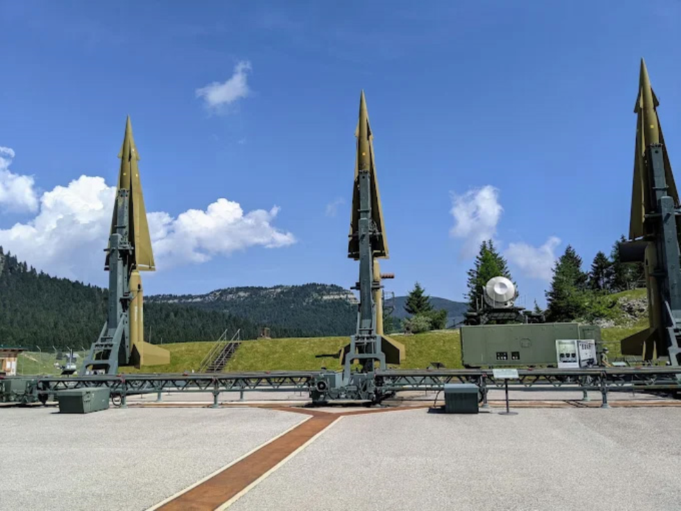 VISITA GUIDATA ALLA BASE TUONO