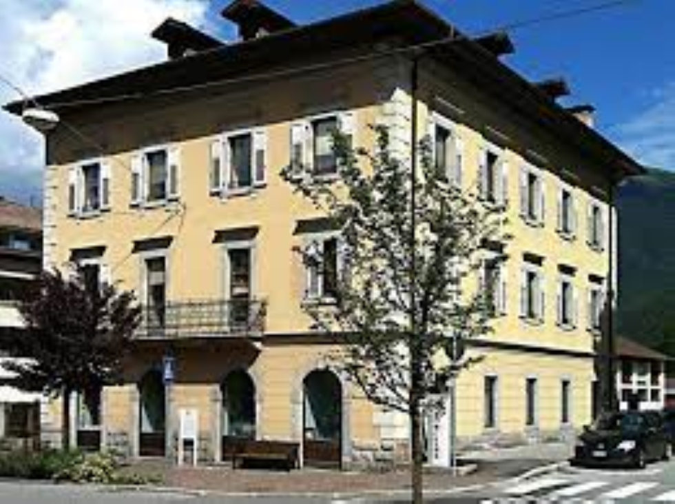 imm_1869_biblioteca-tione-di-trento.jpg